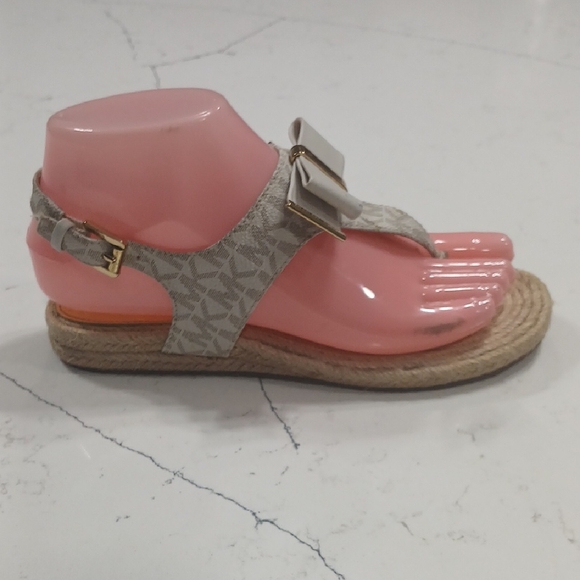 Michael Kors Cream Espadrilles with Ankle Strap Pre-owned Sz 5.5M - Picture 2 of 10